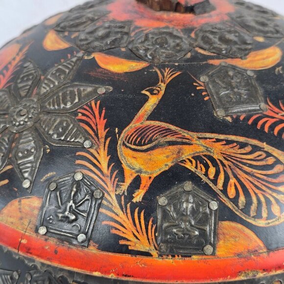 Vintage Round Middle Eastern Wooden Spice Box Hand Carved Hand Painted - Picture 7 of 16